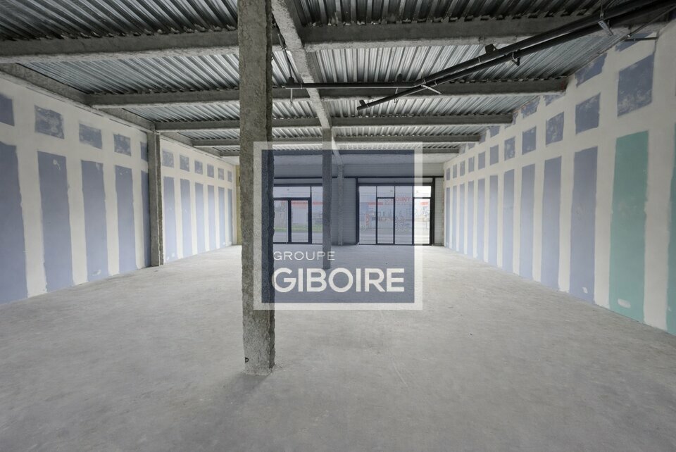 Murs commerciaux - a vendre  - LES PONTS DE CE (49.017392) - 3