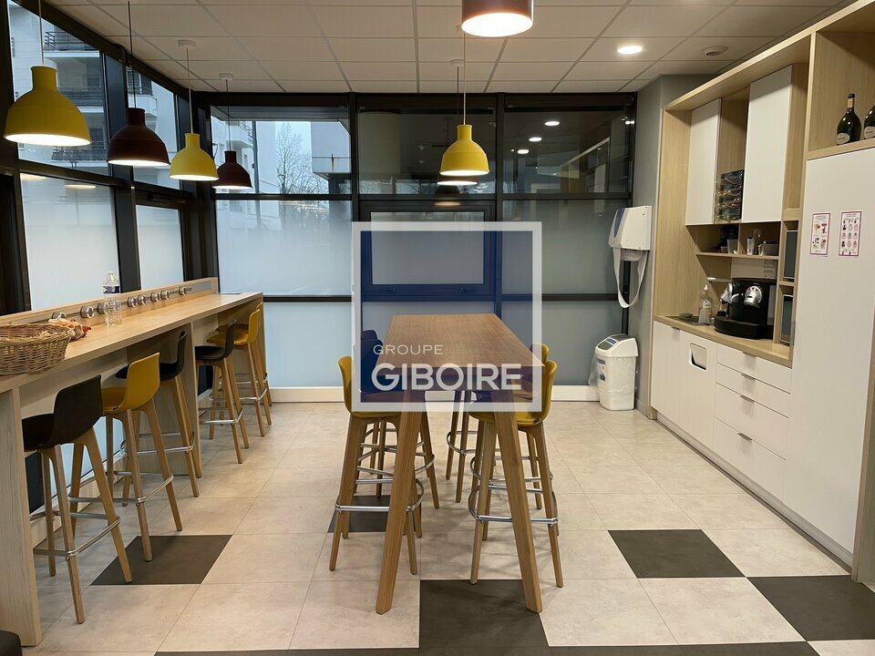 Bureaux  - ANGERS (49.017386) - 2