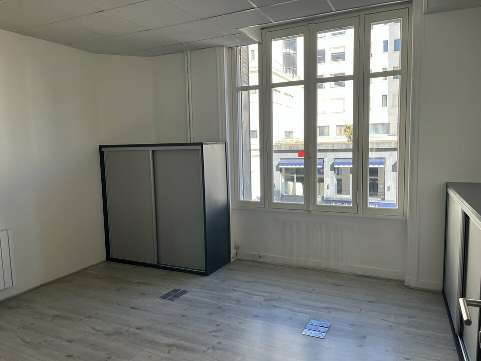 Bureaux  - NANTES (44.019077) - 3
