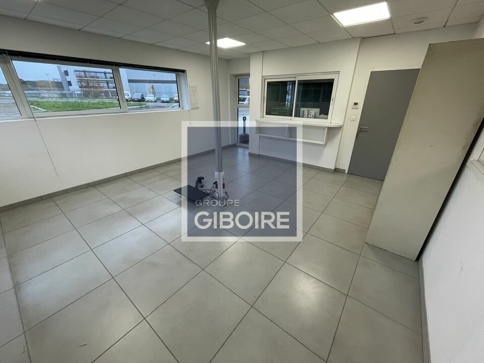 Local d'activites  - TREILLIERES (44.019078) - 2