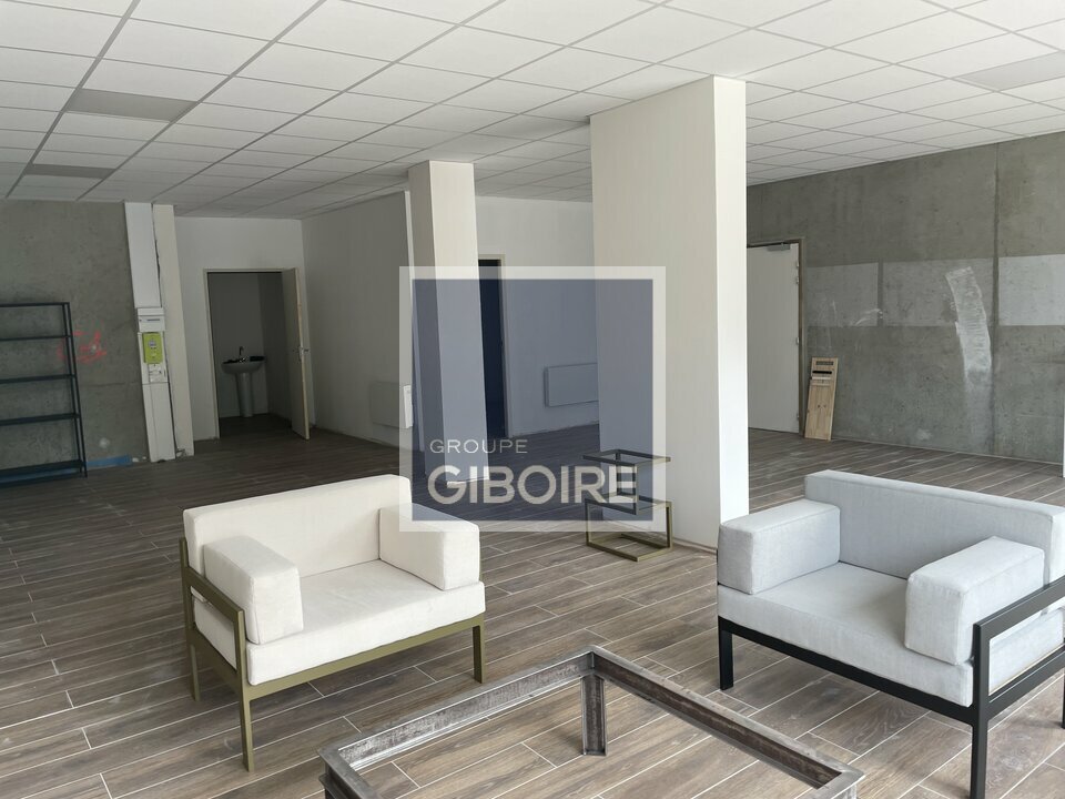 Bureaux  - AVRILL (49.017472) - 2