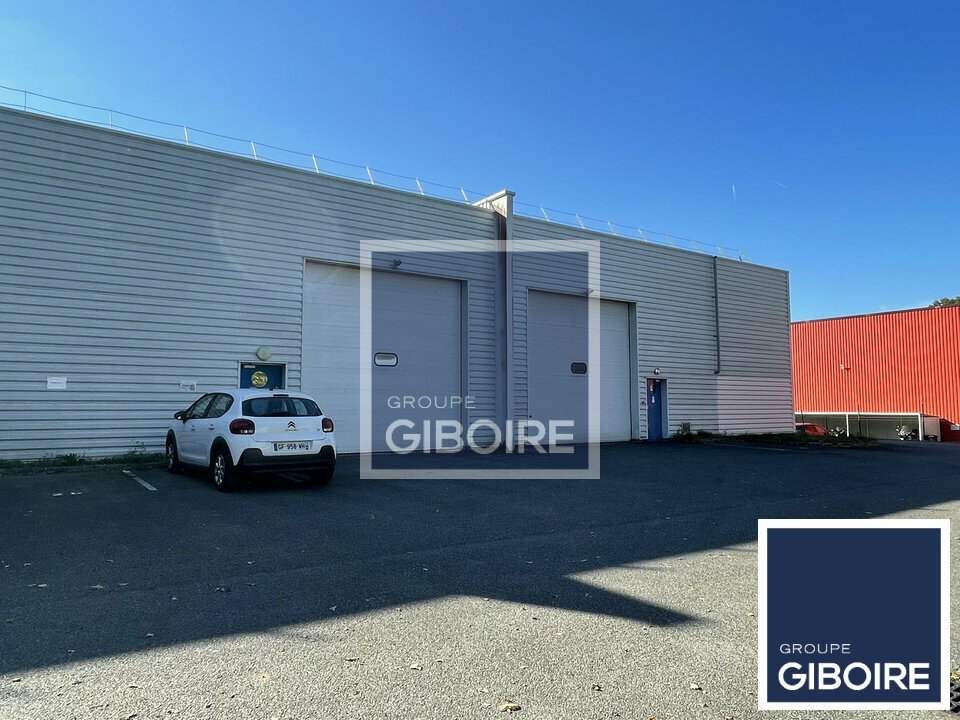 Local d'activites  - LA CHAPELLE SUR ERDRE (44.019035) - 1