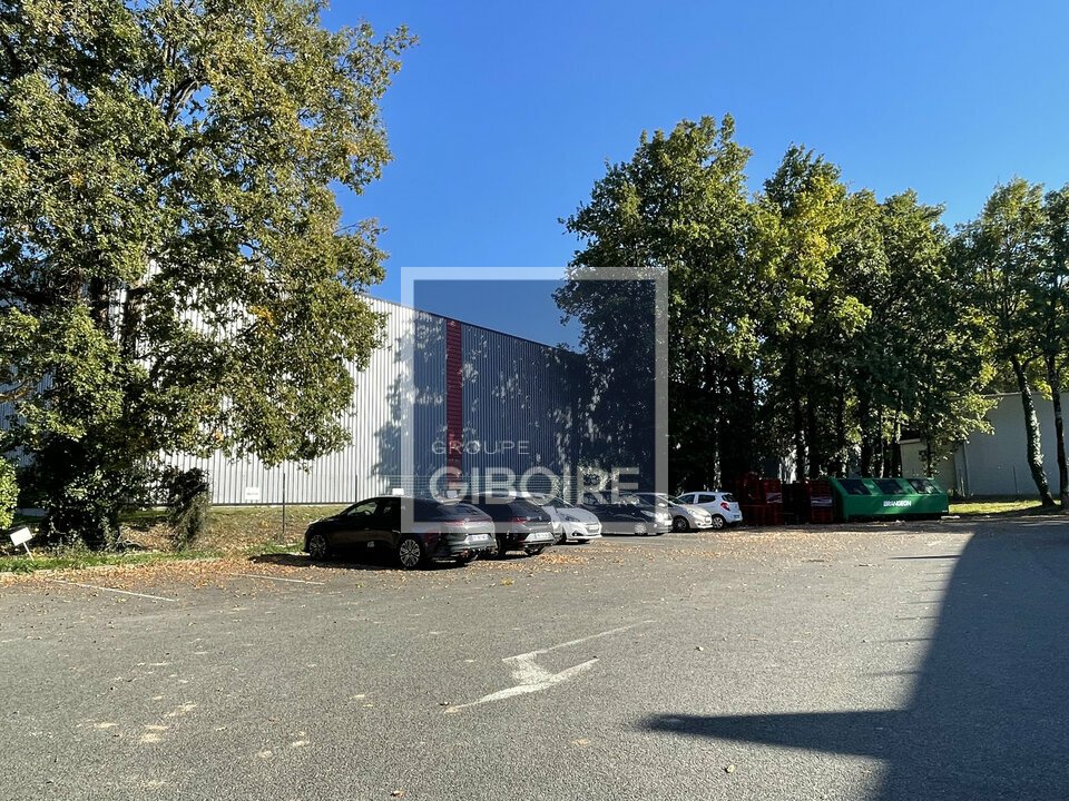 Local d'activites  - LA CHAPELLE SUR ERDRE (44.019035) - 3