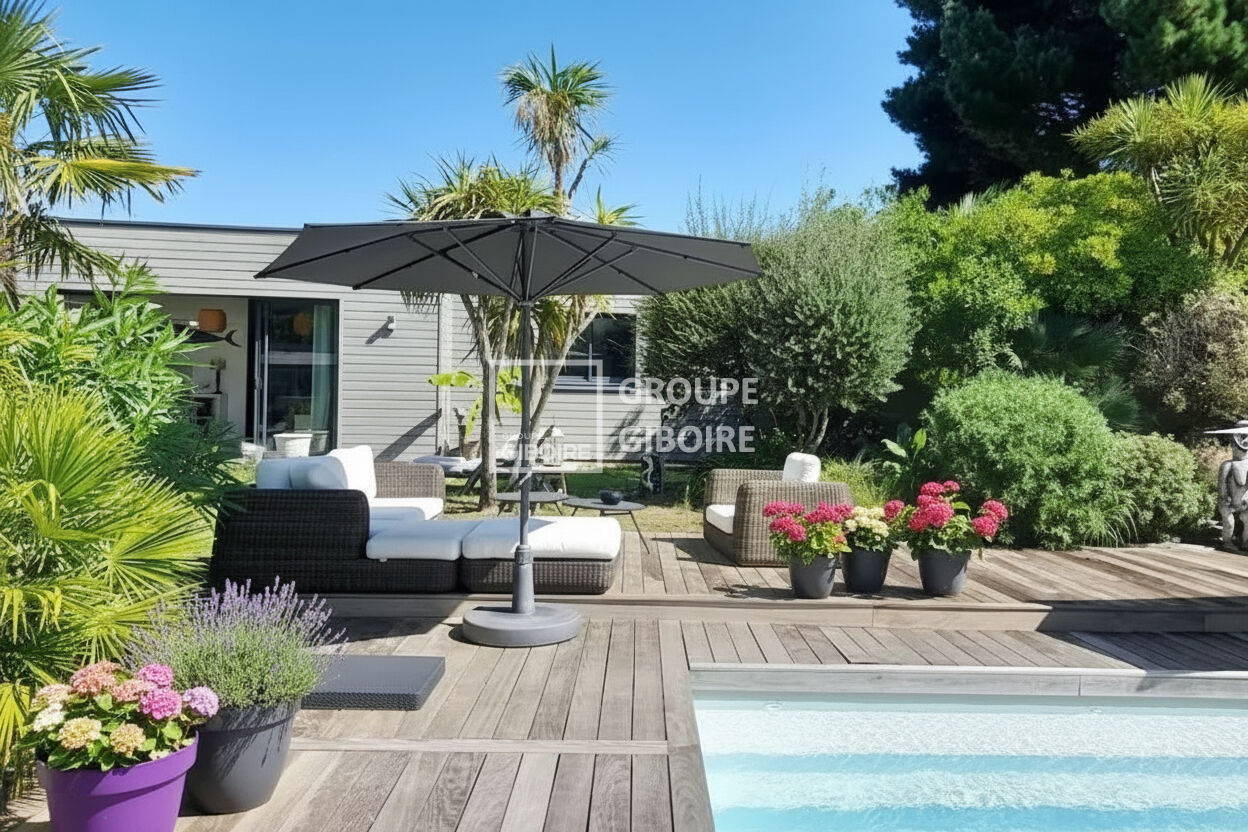 Maison T9  - LA BAULE (CS25818) - 1