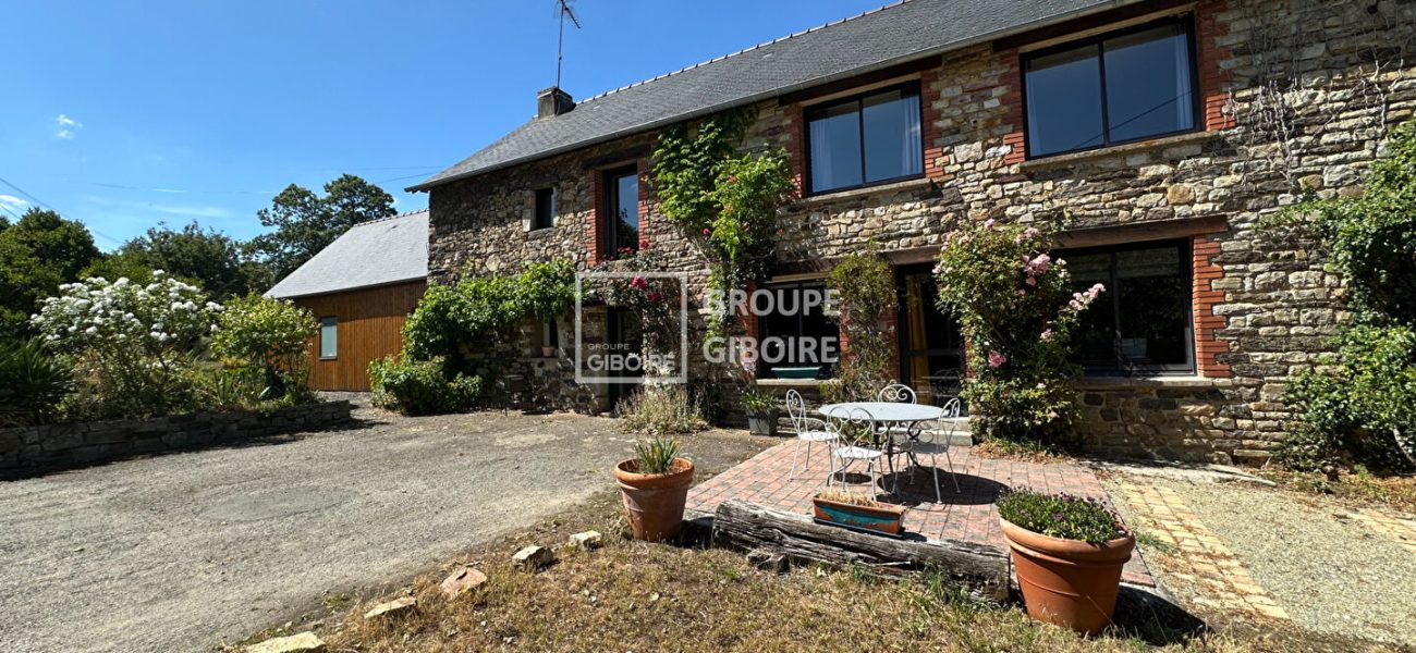 Maison T6  - GUICHEN (GLH26531) - vue principale