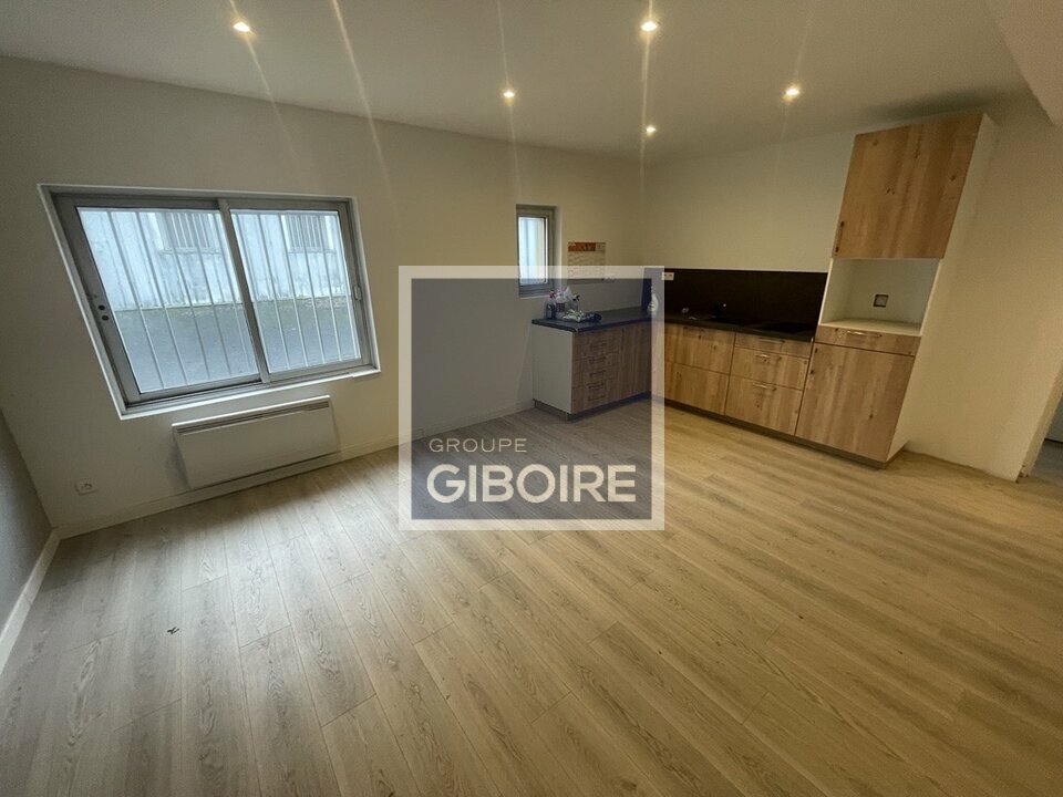 Local d'activites  - LA CHAPELLE SUR ERDRE (44.019036) - 6