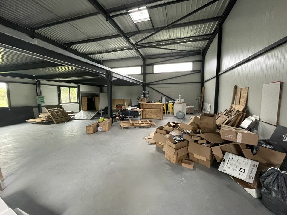 Local d'activites  - GRANDCHAMPS DES FONTAINES (44.018960) - 3