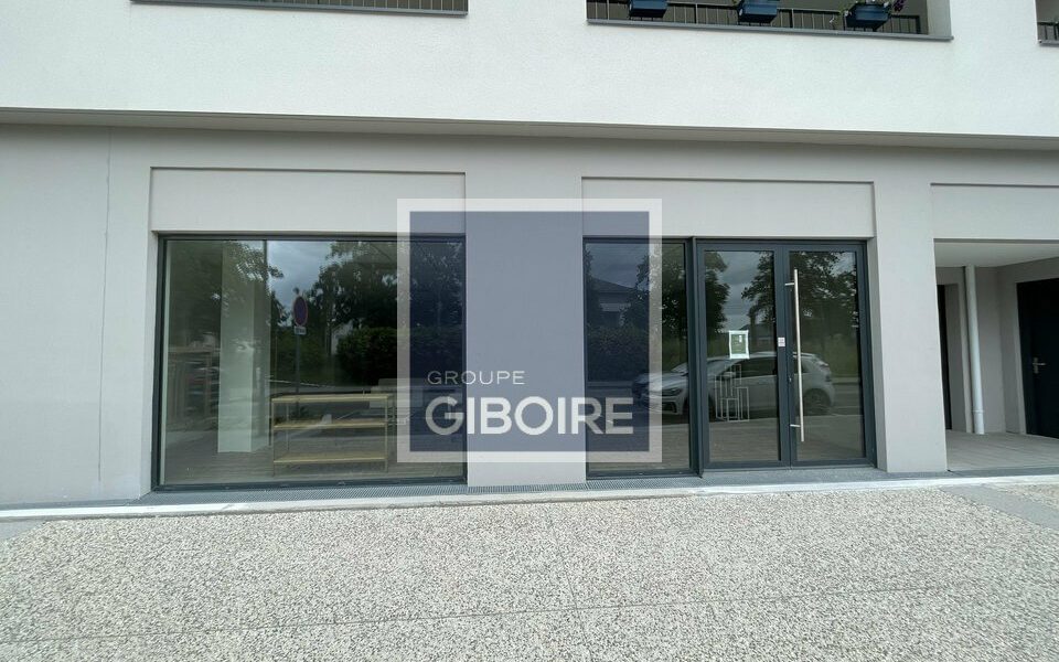 Bureaux  - AVRILL (49.017471) - vue principale