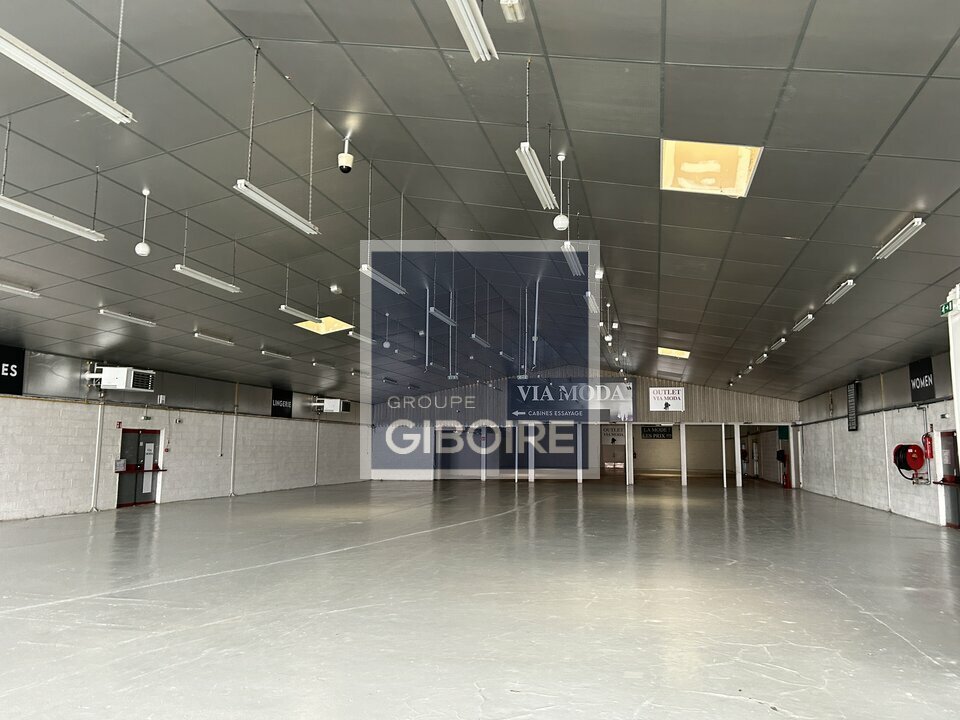 Local d'activites  - RENNES (35.4378) - 6
