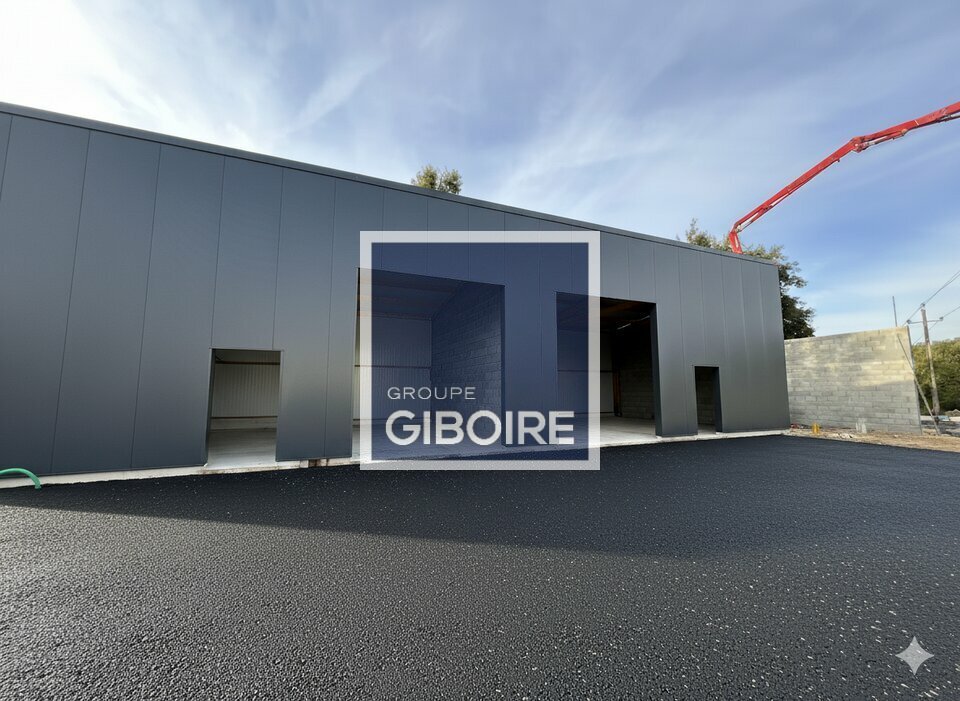 Local d'activites  - SAINT GILLES (35.6872) - 2