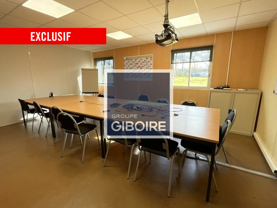 Local d'activites  - BRUZ (35.6595) - 15