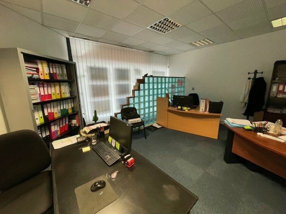 Murs commerciaux - a vendre  - RENNES (35.6659) - 3
