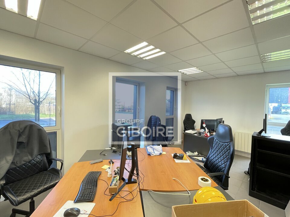 Local d'activites  - NOYAL CHATILLON SUR SEICHE (35.7010) - 8