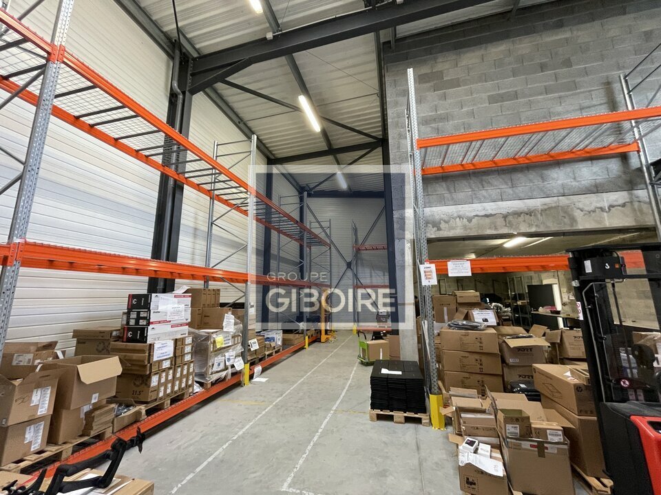 Local d'activites  - NOYAL CHATILLON SUR SEICHE (35.7010) - 4