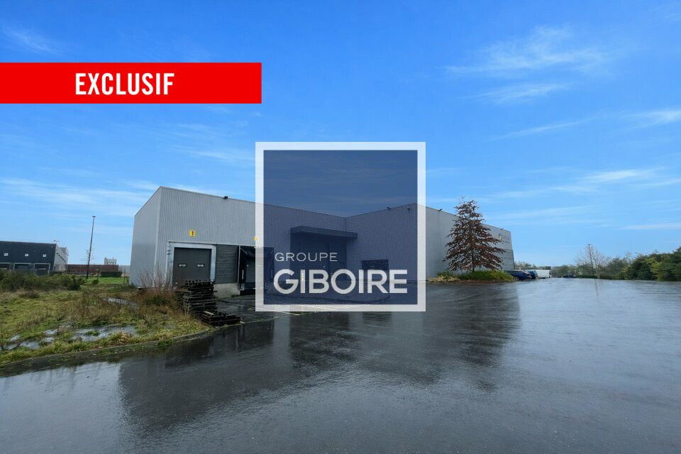 Local d'activites  - GRAND-FOUGERAY (35.7071) - 5