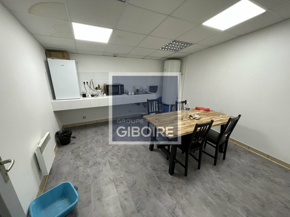 Local d'activites  - CESSON SEVIGNE (35.4609) - 7