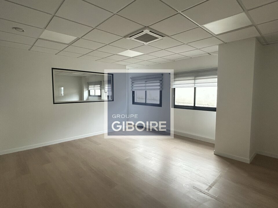 Local d'activites  - CESSON-SEVIGNE (35.7185) - 5