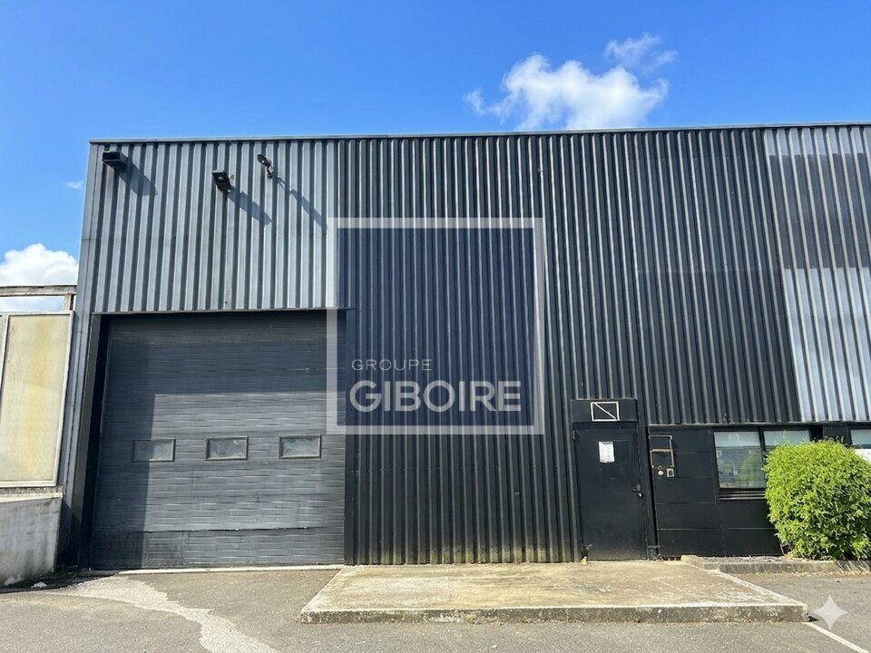 Local d'activites  - CESSON-SEVIGNE (35.7185) - 2