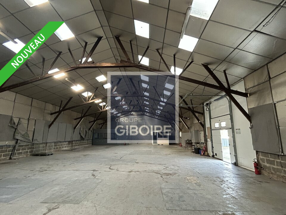 Local d'activites  - CHTEAUBOURG (35.7139) - 3