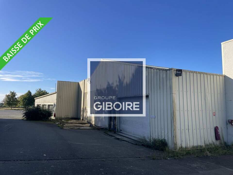 Local d'activites  - BEDEE (35.6717) - 2