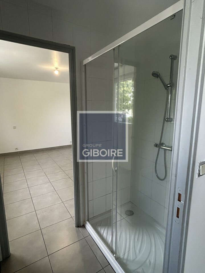 Local d'activites  - CESSON-SVIGN (35.7252) - 14