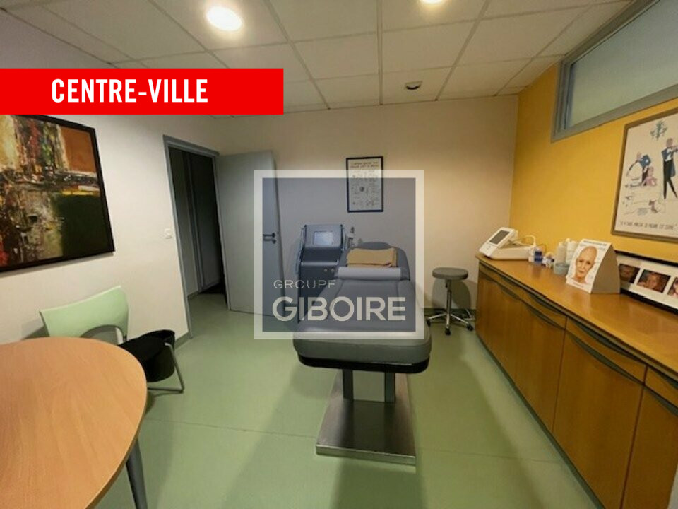 Bureaux  - RENNES (35.5737) - 4