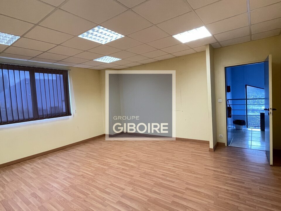 Local d'activites  - CESSON SEVIGNE (35.5492) - 6