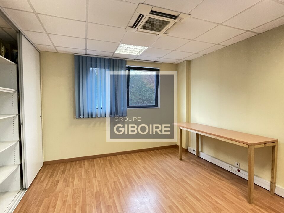 Local d'activites  - CESSON SEVIGNE (35.5492) - 8