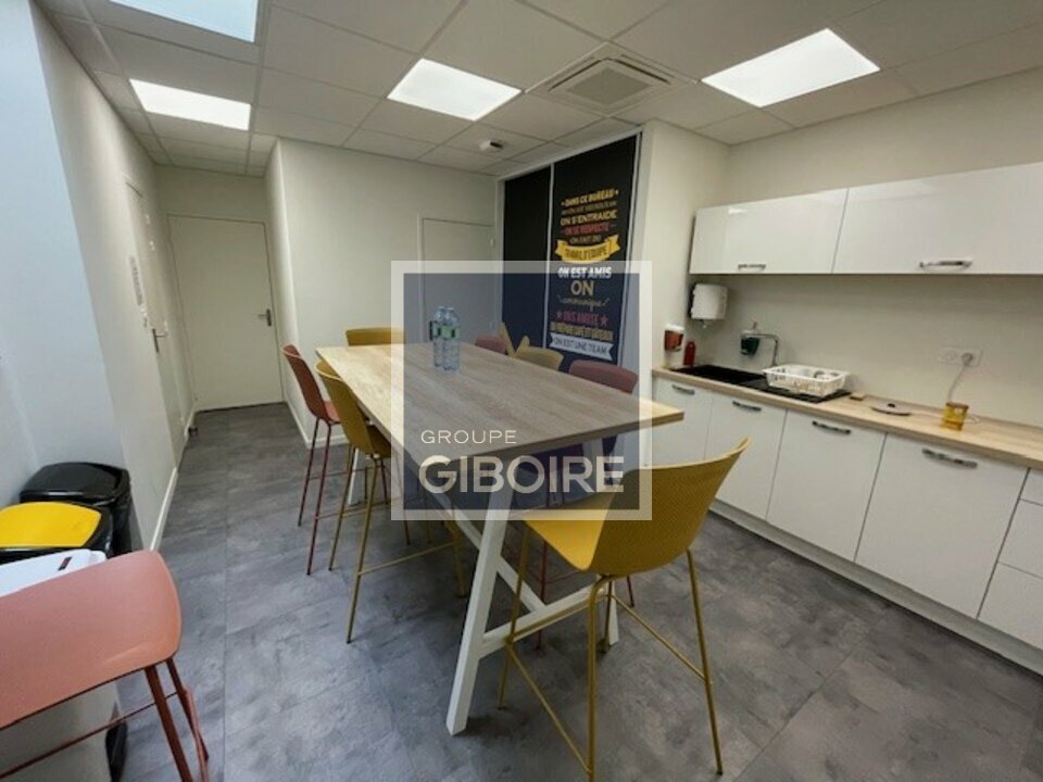 Bureaux  - CESSON SEVIGNE (35.6529) - 5