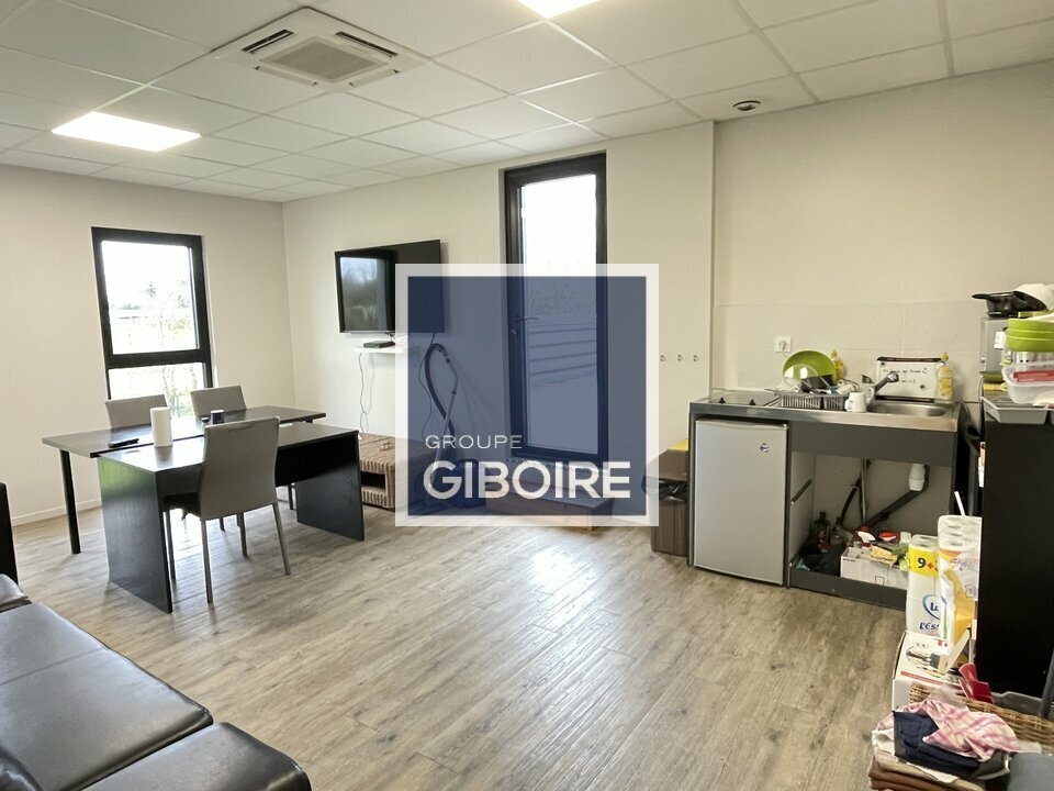 Local d'activites  - NOYAL SUR VILAINE (35.7110) - 10