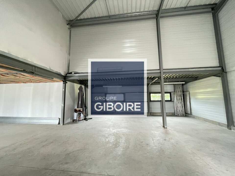 Local d'activites  - NOYAL SUR VILAINE (35.7110) - 13