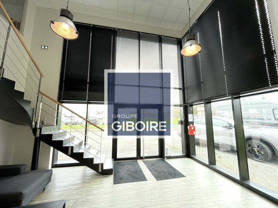 Local d'activites  - NOYAL SUR VILAINE (35.7110) - 6
