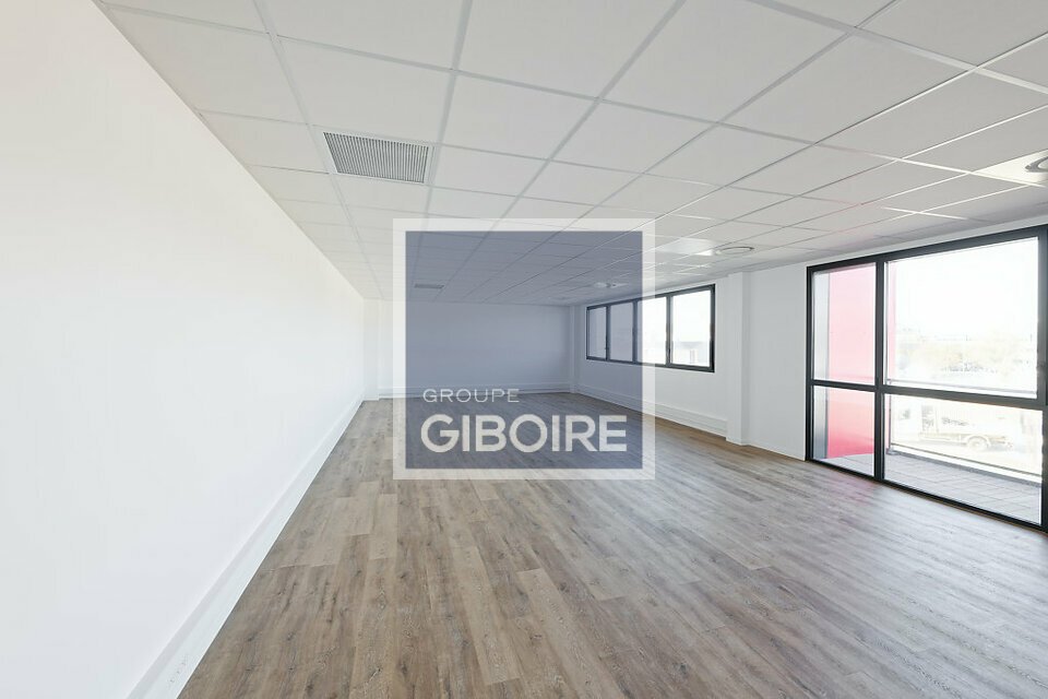 Local d'activites  - MORDELLES (35.7186) - 23
