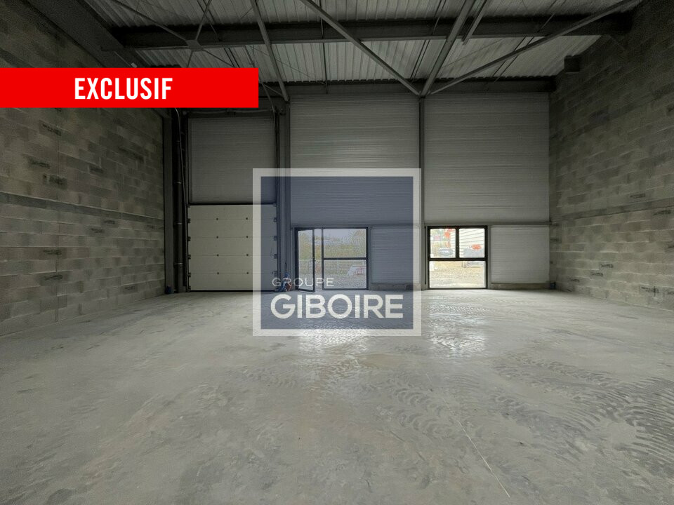 Local d'activites  - GOVEN (35.6504) - 5