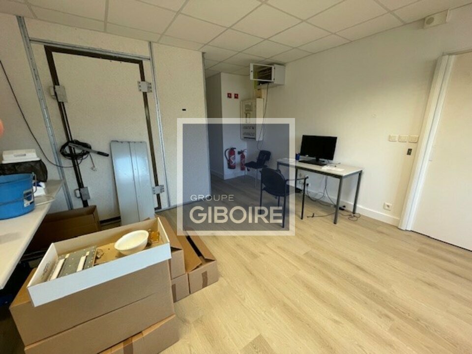 Bureaux  - CESSON SEVIGNE (35.6501) - 4