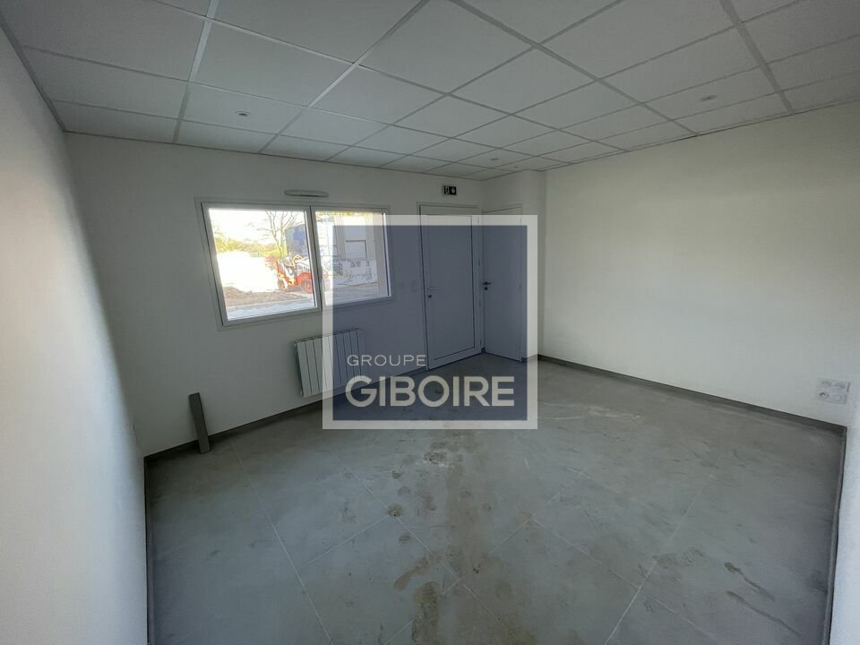 Local d'activites  - PONT PEAN (35.6920) - 5