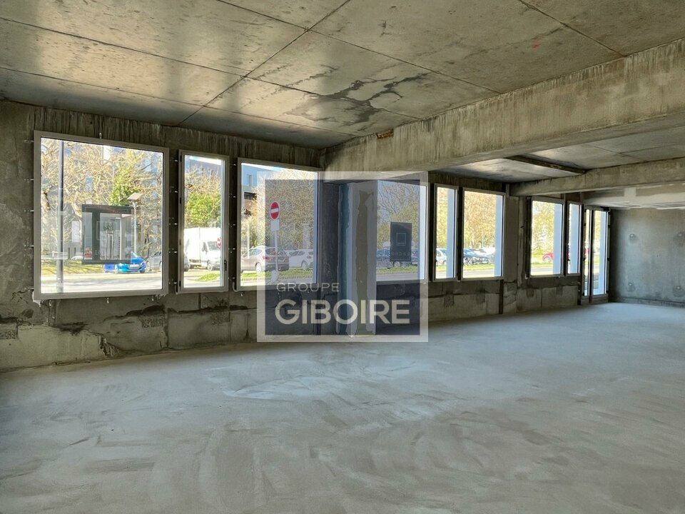 Bureaux  - CHANTEPIE (35.7048) - 3