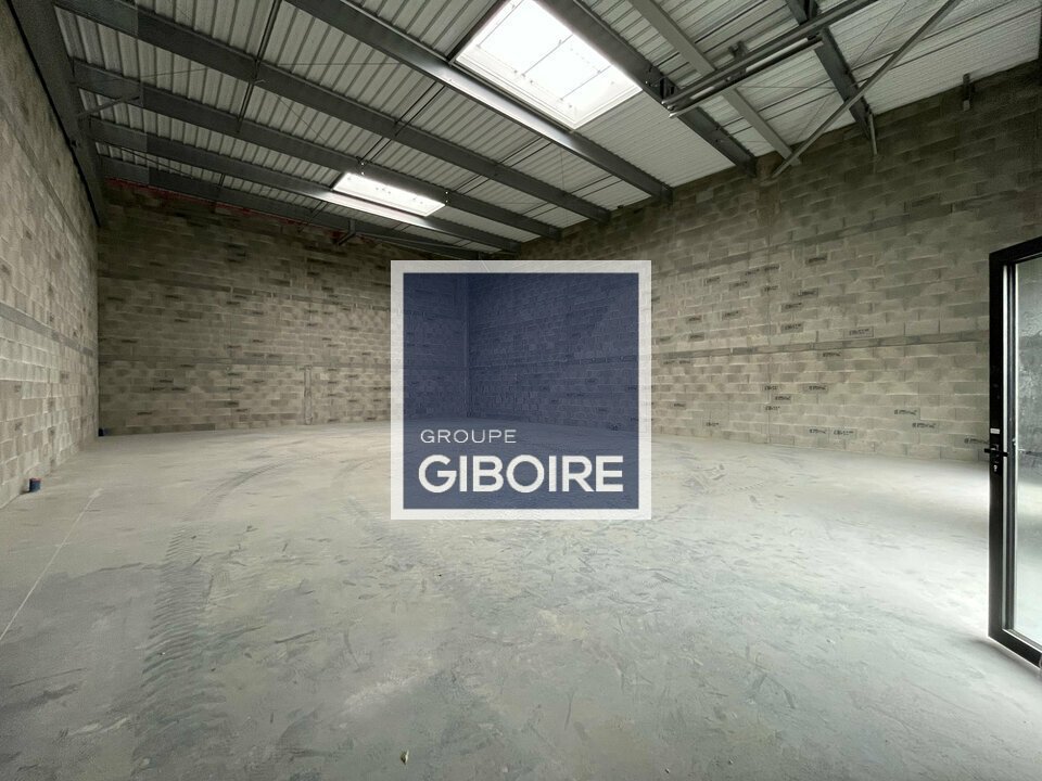 Local d'activites  - GOVEN (35.6797) - 7