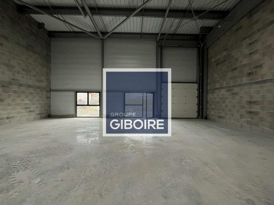Local d'activites  - GOVEN (35.6797) - 3