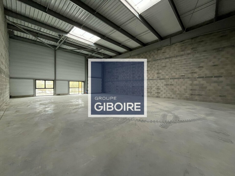 Local d'activites  - GOVEN (35.6797) - 4