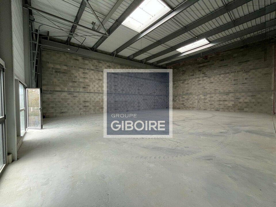 Local d'activites  - GOVEN (35.6789) - 7