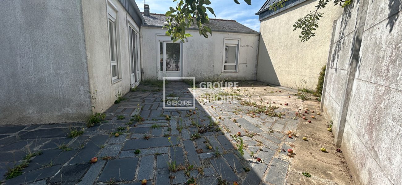 Maison T5  - SAINT MALO (JD26582E) - vue principale