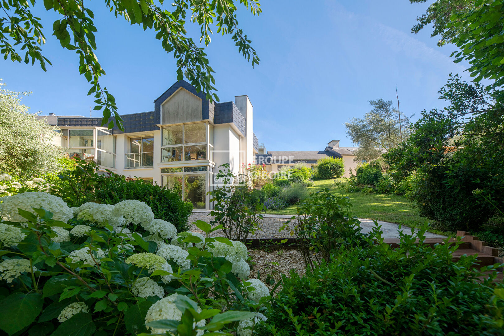 Maison T8  - RENNES (MG26507a) - 2