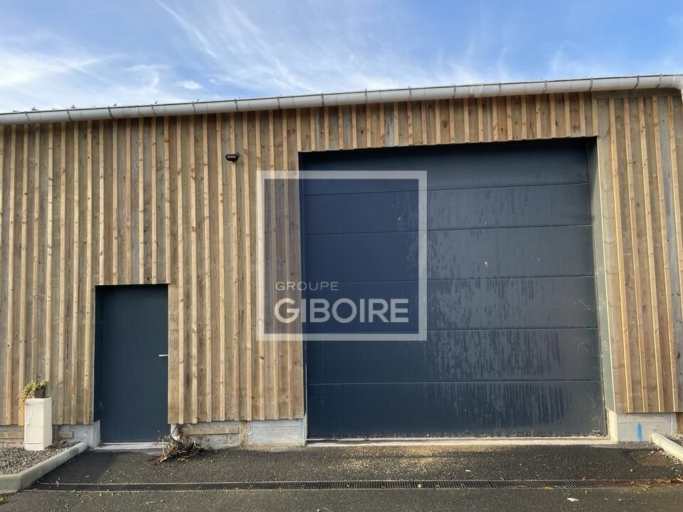 Local d'activites  - SAINT-JOUAN-DES-GURETS (35.6048) - 5