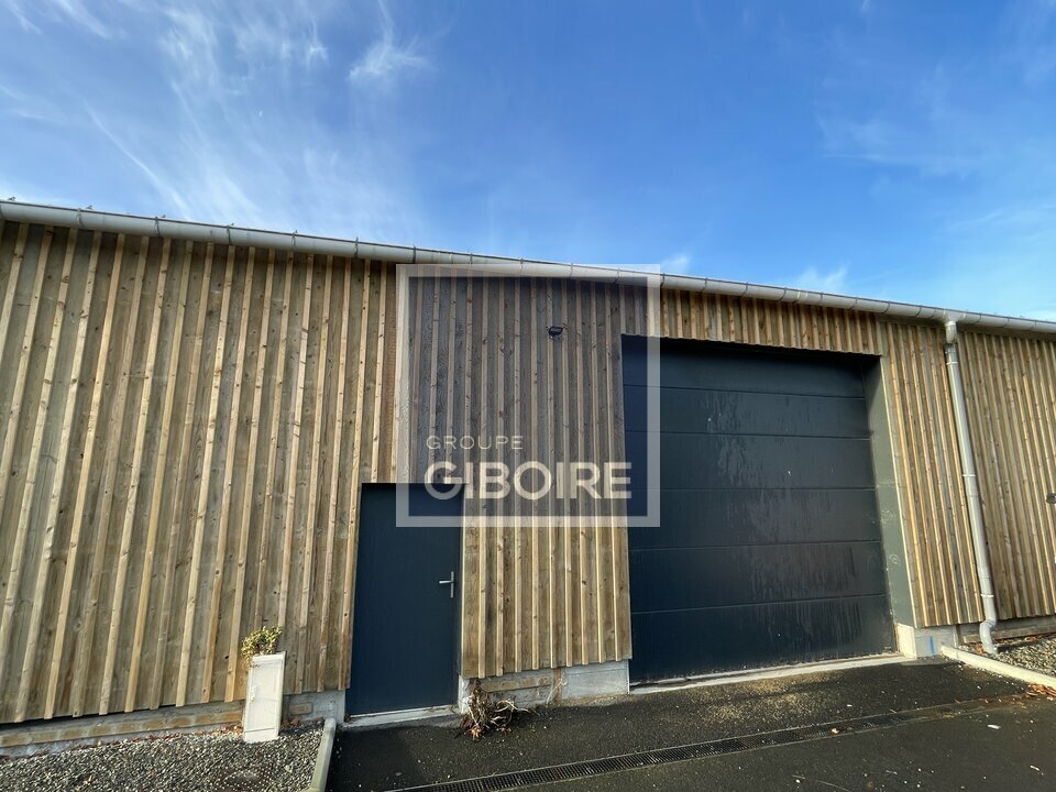 Local d'activites  - SAINT-JOUAN-DES-GURETS (35.6048) - 6