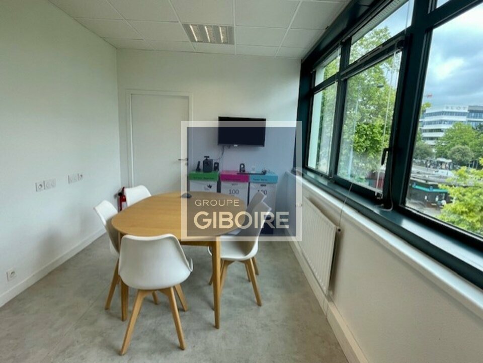 Bureaux  - RENNES (35.6775) - 4