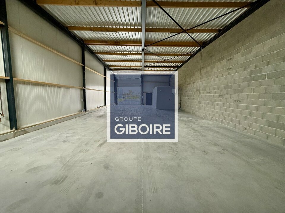 Local d'activites  - IFFENDIC (35.6631) - 5