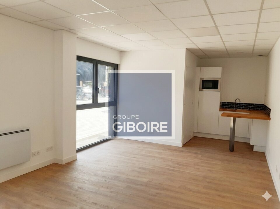 Local d'activites  - BRUZ (35.7000) - 6