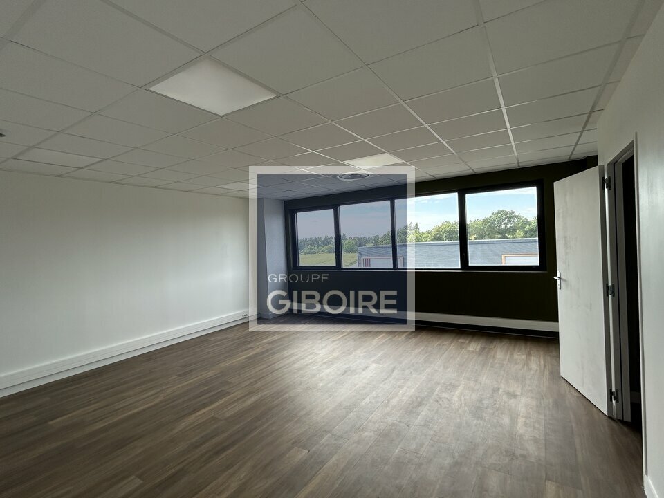 Local d'activites  - MORDELLES (35.7186) - 10