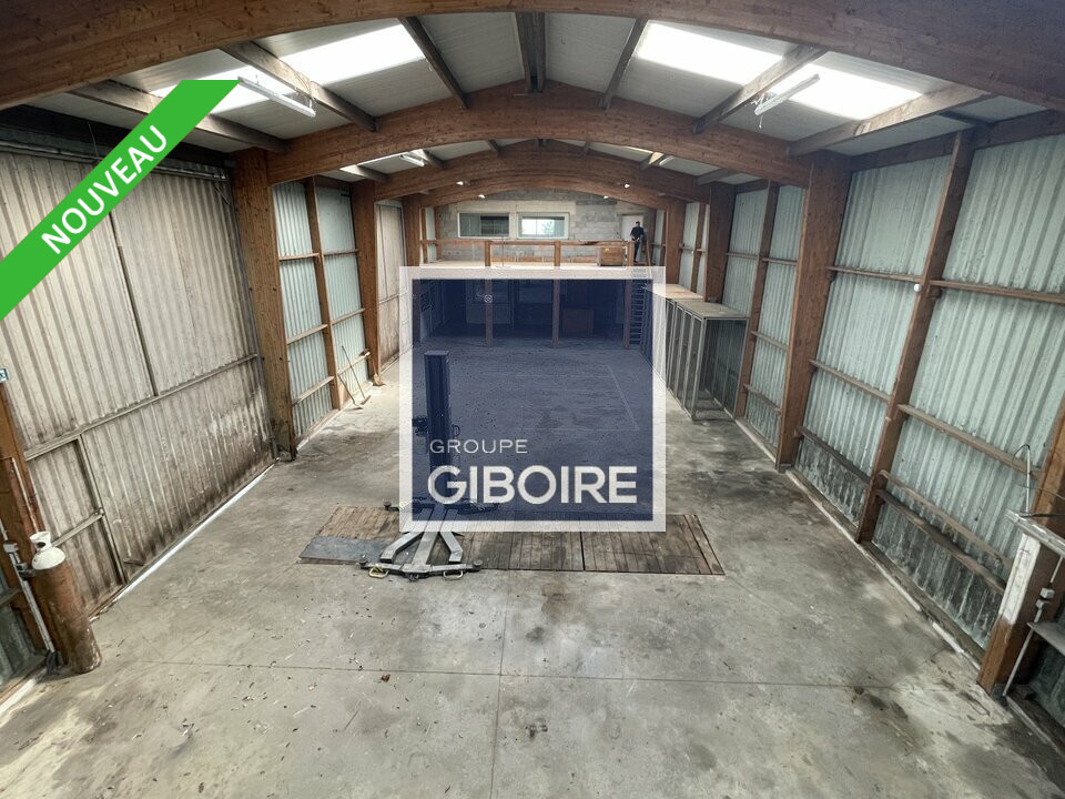 Local d'activites  - DOMLOUP (35.7203) - 2